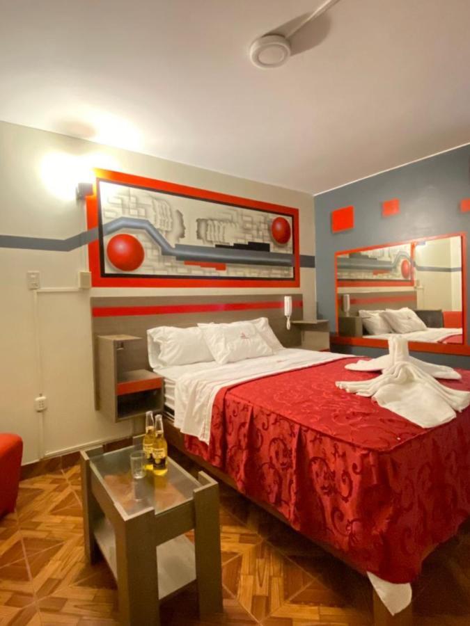Las Bermudas - Hostal Callao ภายนอก รูปภาพ